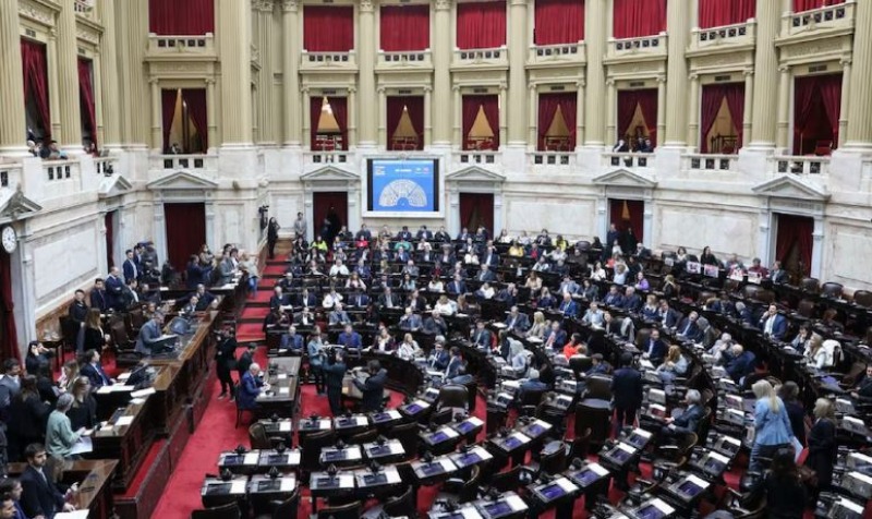 Media sancin para el aumento del financiamiento universitario